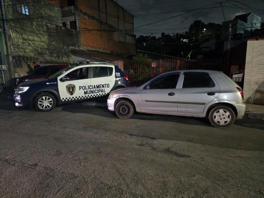 gcm recupera carros furtados
