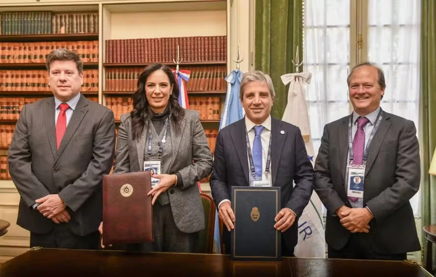 divulgacao-ministerio-de-obras-publicas-do-paraguai