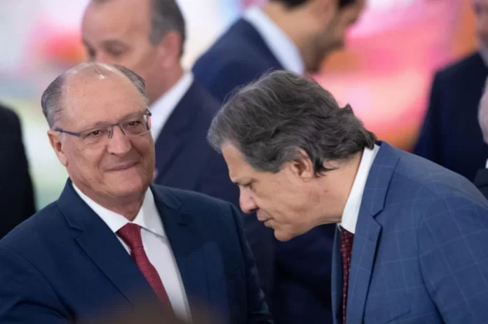Haddad-e-Alckmin-no-lancamento-do-Desenrola