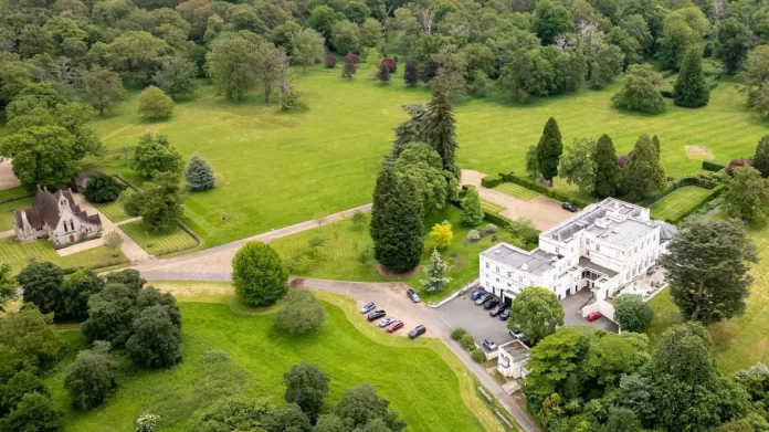 Royal-Lodge-1