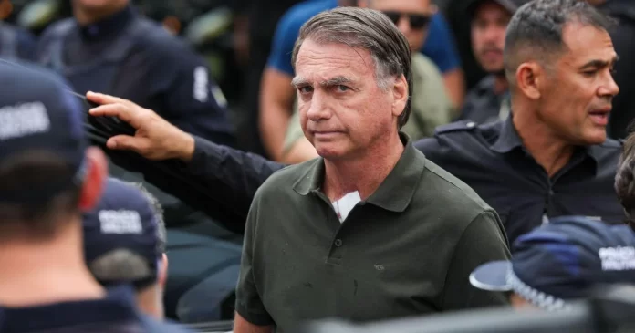 prisão-de-bolsonaro-pode-ocorrer-ainda-em-novembro-v0-nQF_XWKYMCmL0rNcxIRD4JlhV0WngHEaXke0didWieo