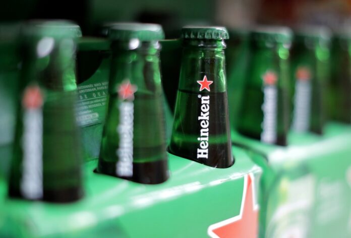 2017-01-26t051954z-419488229-rc1e4e112ba0-rtrmadp-3-heineken-vietnam