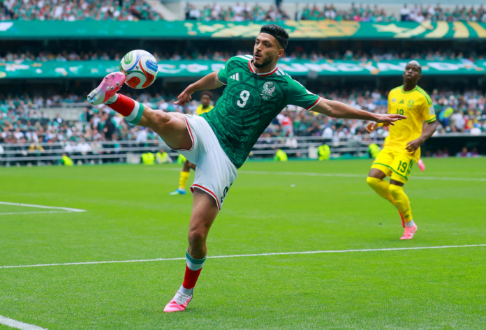 2026-06-11t192157z-1285721701-up1em6b1hskk8-rtrmadp-3-soccer-worldcup-mex-zaf