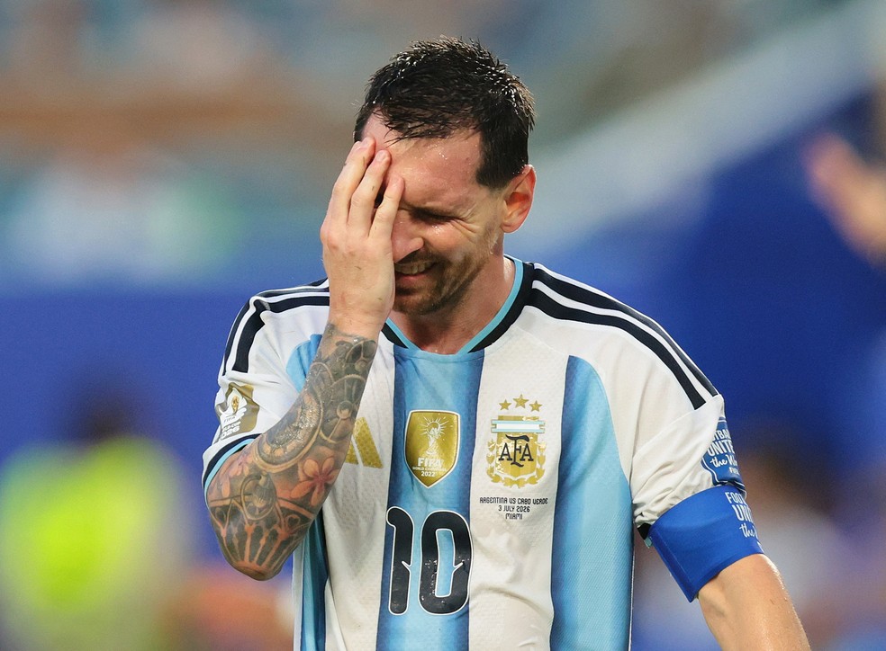2026-07-03t235854z-1518092291-up1em731um4x1-rtrmadp-3-soccer-worldcup-arg-cpv