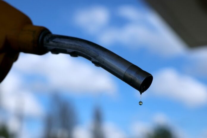 afp-20260309-a2hz8mv-v1-midres-francewariranusisraeloil