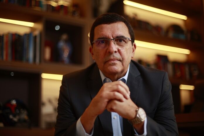 115956295-mariz-pa-brasilia-18-08-2026-carlos-de-almeida-baptista-junior-ex-comandante-da-forca-aere.jpg