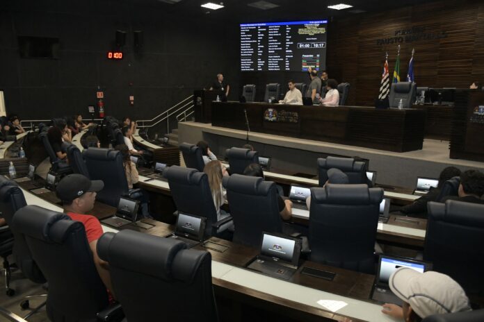 18082026-079-visita-guiada-ee-prof-roberto-alves-dos-santos-6a847f3c667f0